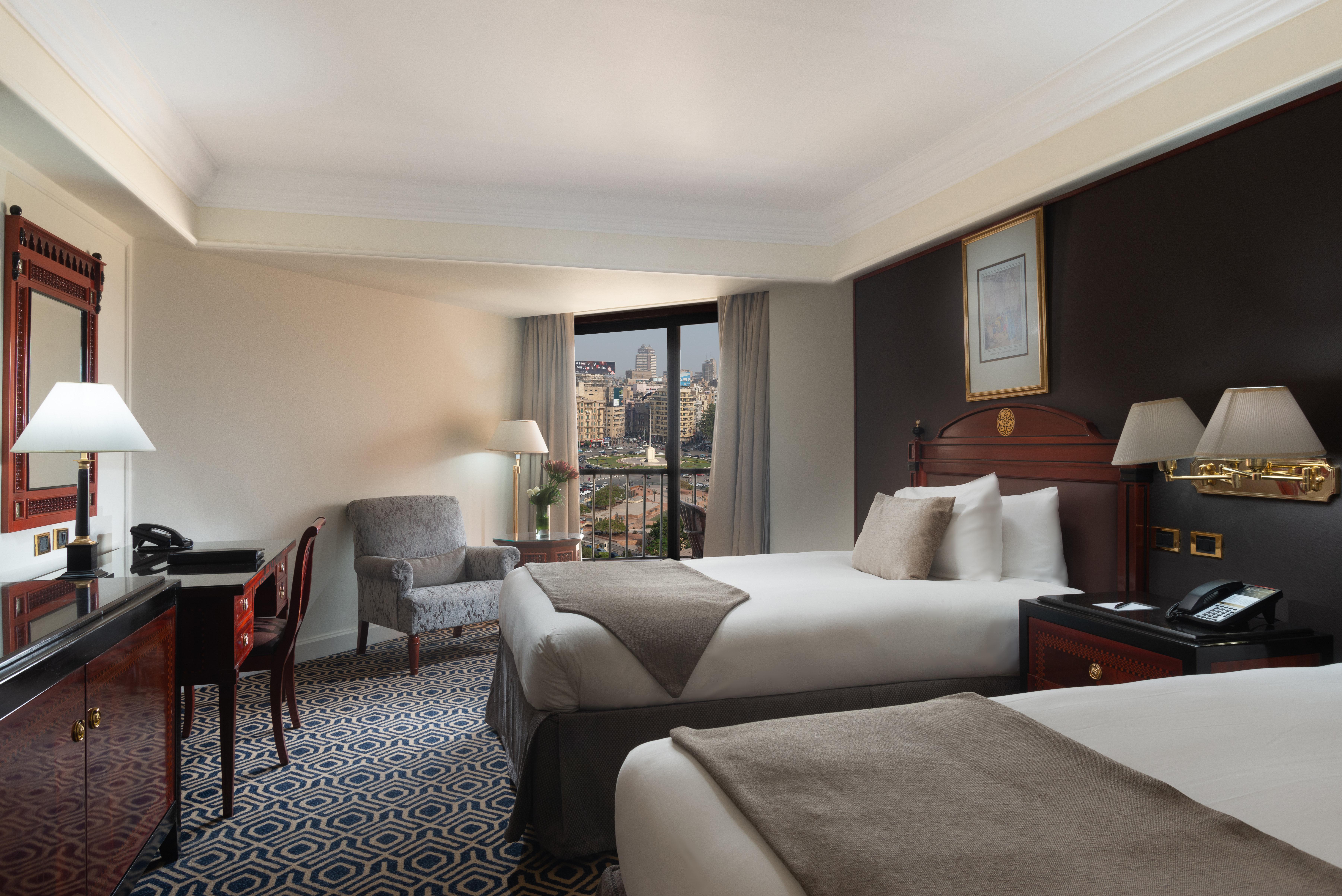 InterContinental Cairo Semiramis, an IHG Hotel Esterno foto A guest room at the Waldorf Astoria Chicago