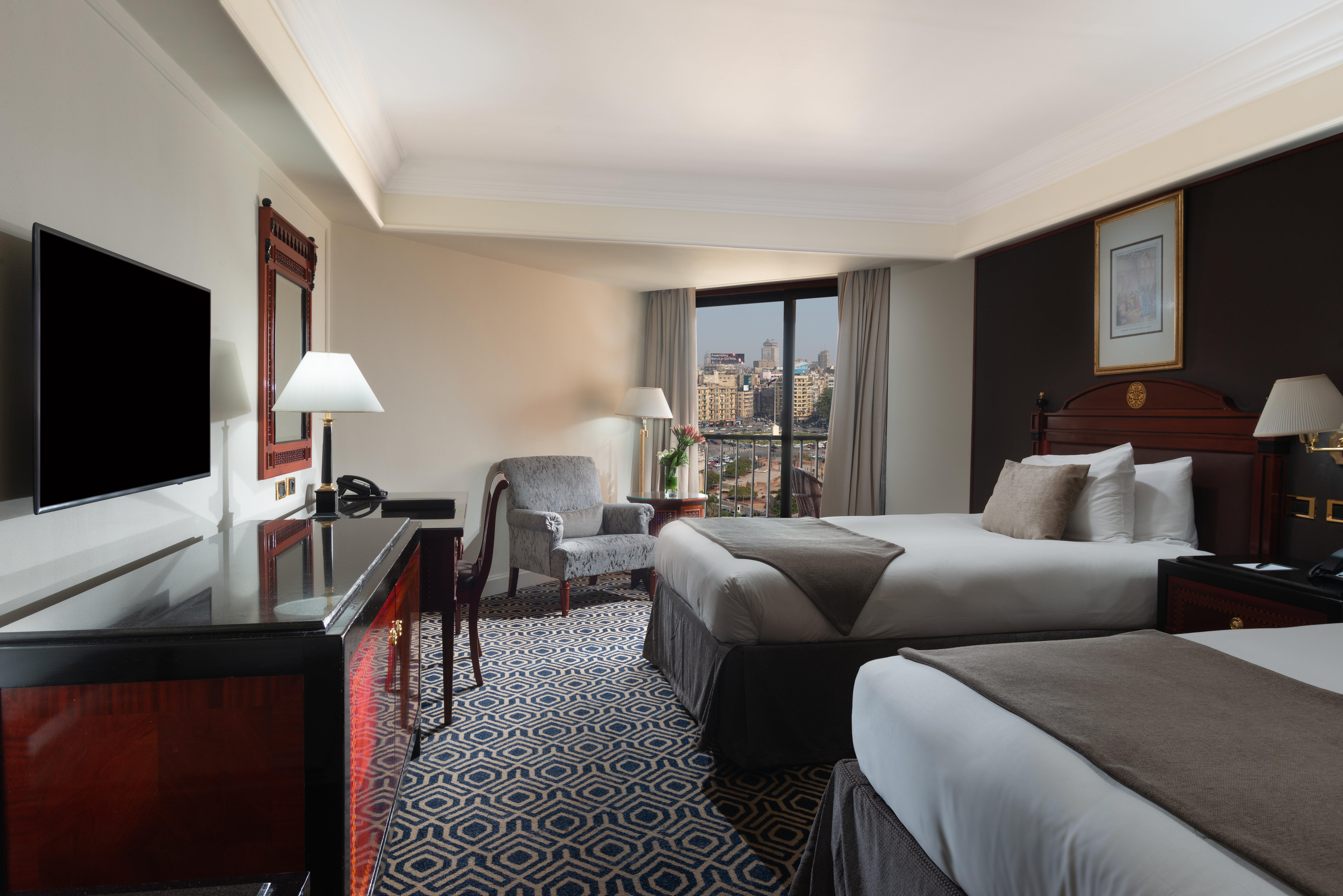 InterContinental Cairo Semiramis, an IHG Hotel Esterno foto A guest room at the Hilton San Francisco