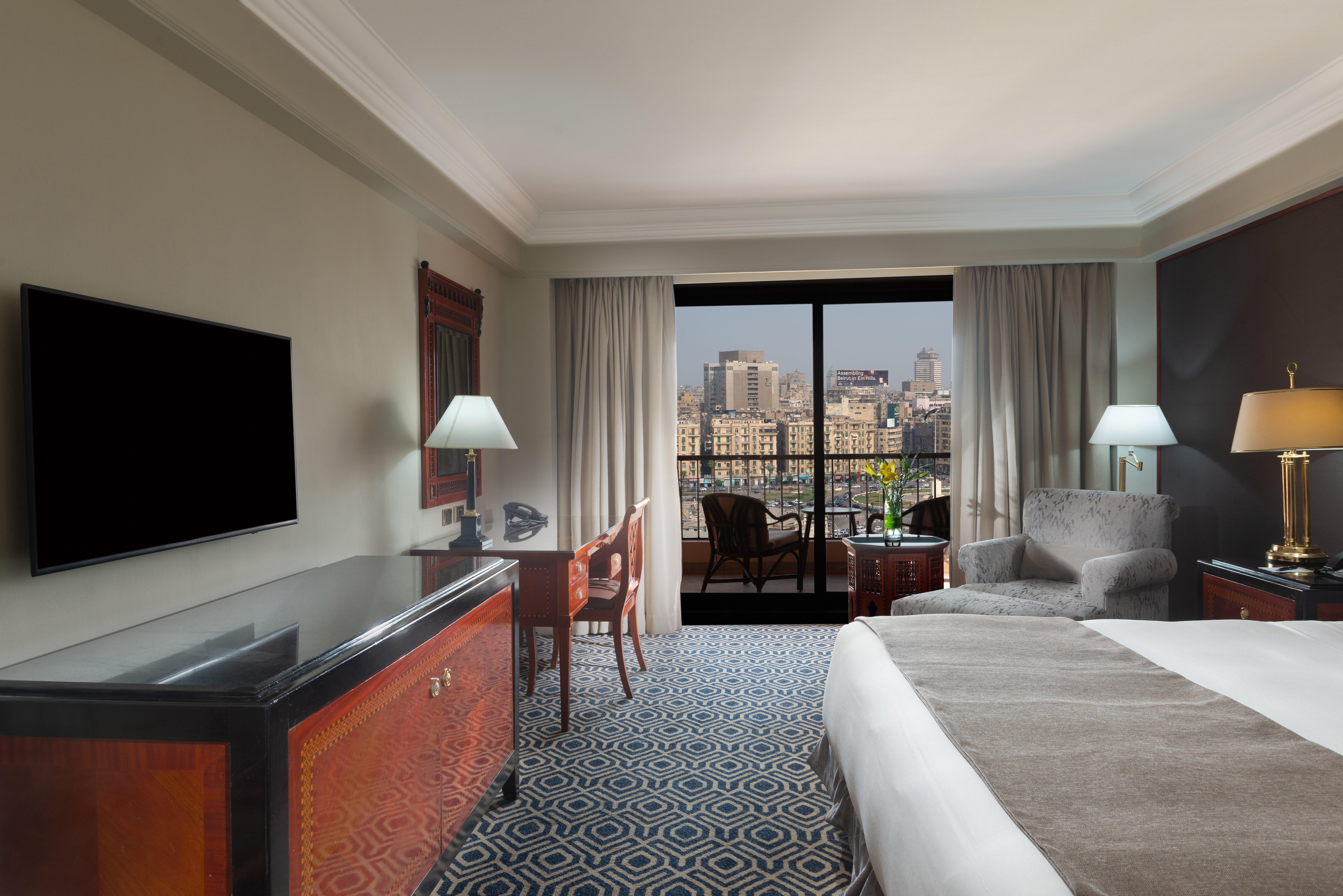 InterContinental Cairo Semiramis, an IHG Hotel Esterno foto A guest room at the Four Seasons Hotel Cairo at Nile Plaza