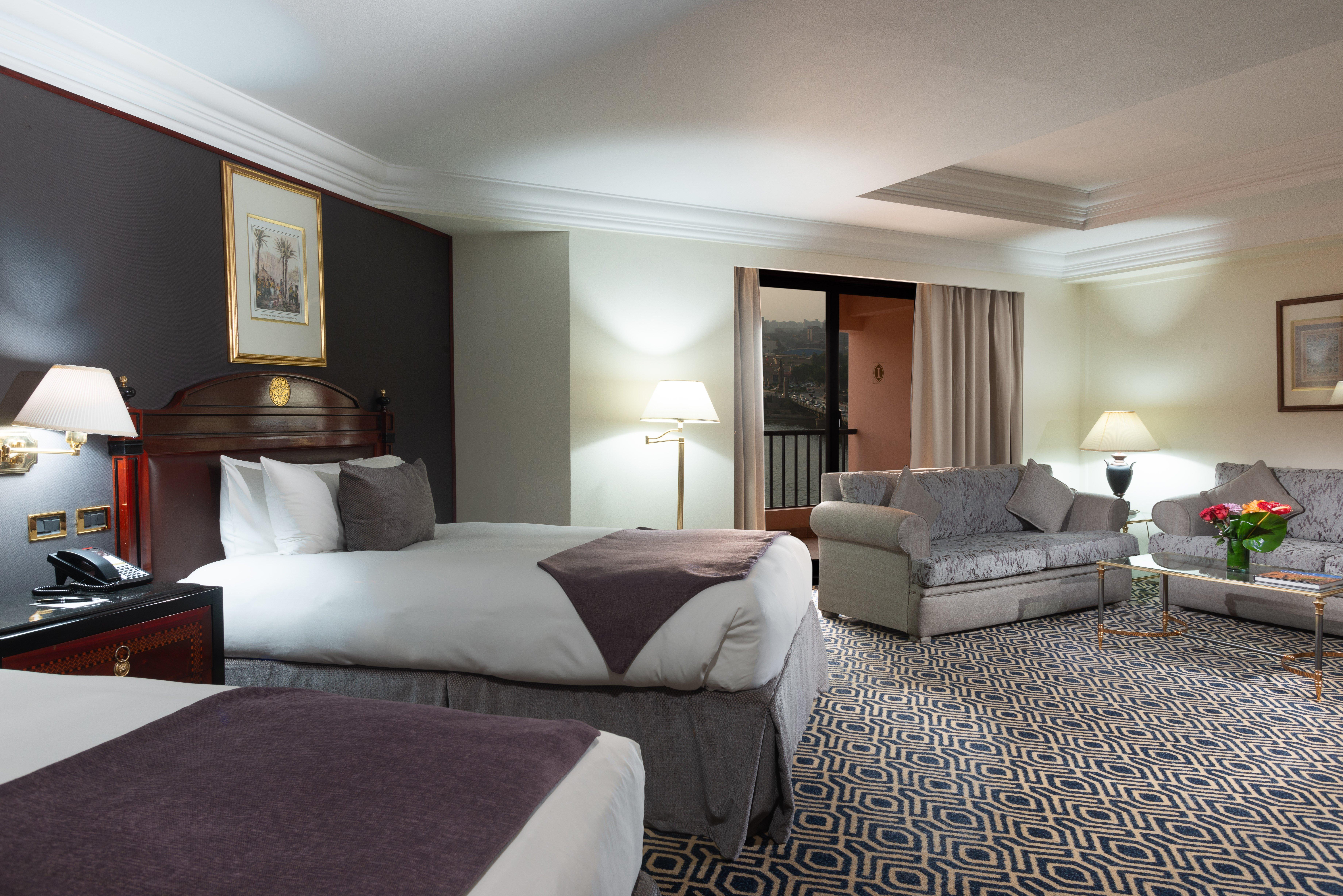 InterContinental Cairo Semiramis, an IHG Hotel Esterno foto A suite at the InterContinental Paris Le Grand