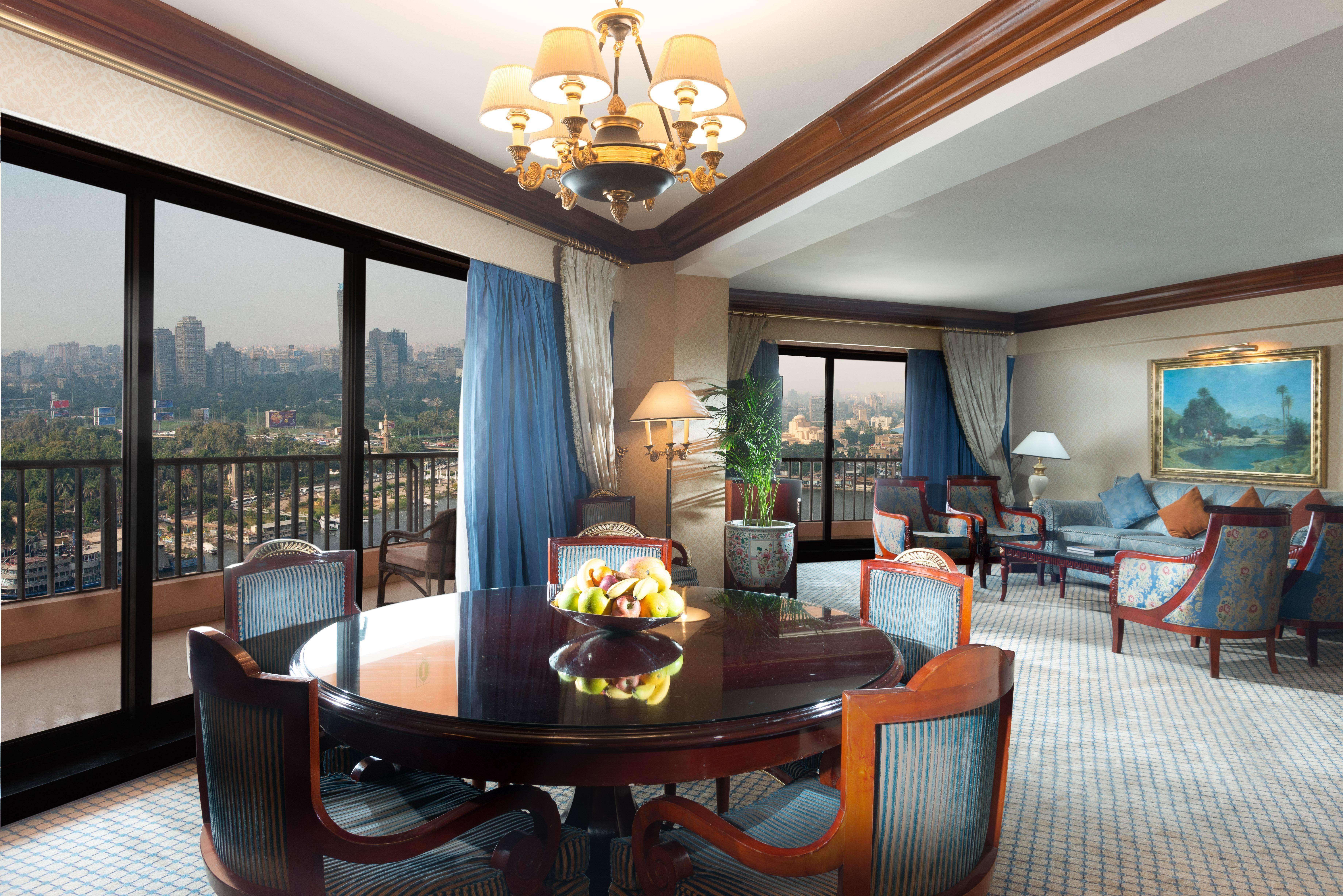 InterContinental Cairo Semiramis, an IHG Hotel Esterno foto A suite at the Shangri-La Hotel, Kuala Lumpur