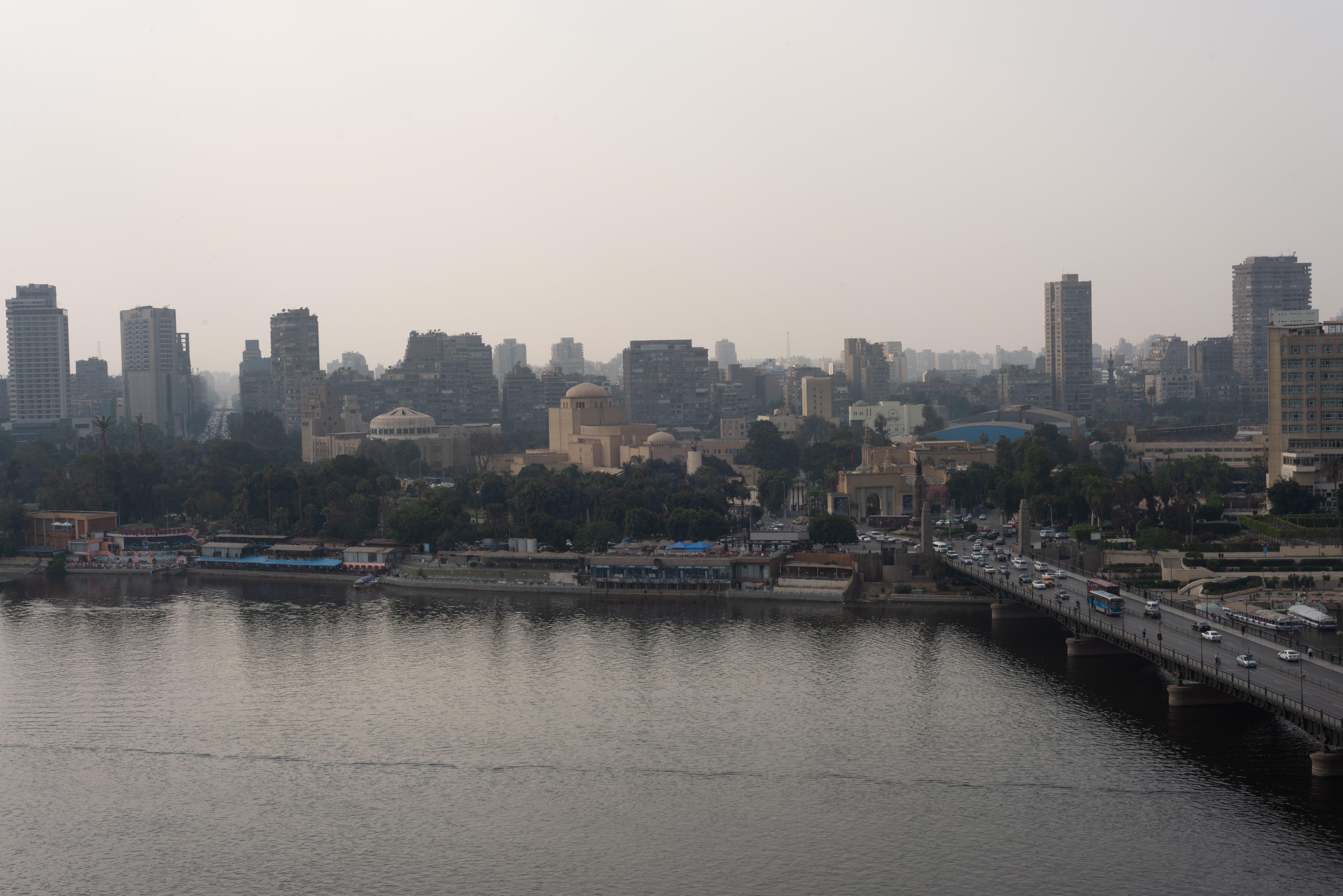 InterContinental Cairo Semiramis, an IHG Hotel Esterno foto View of the city from the river