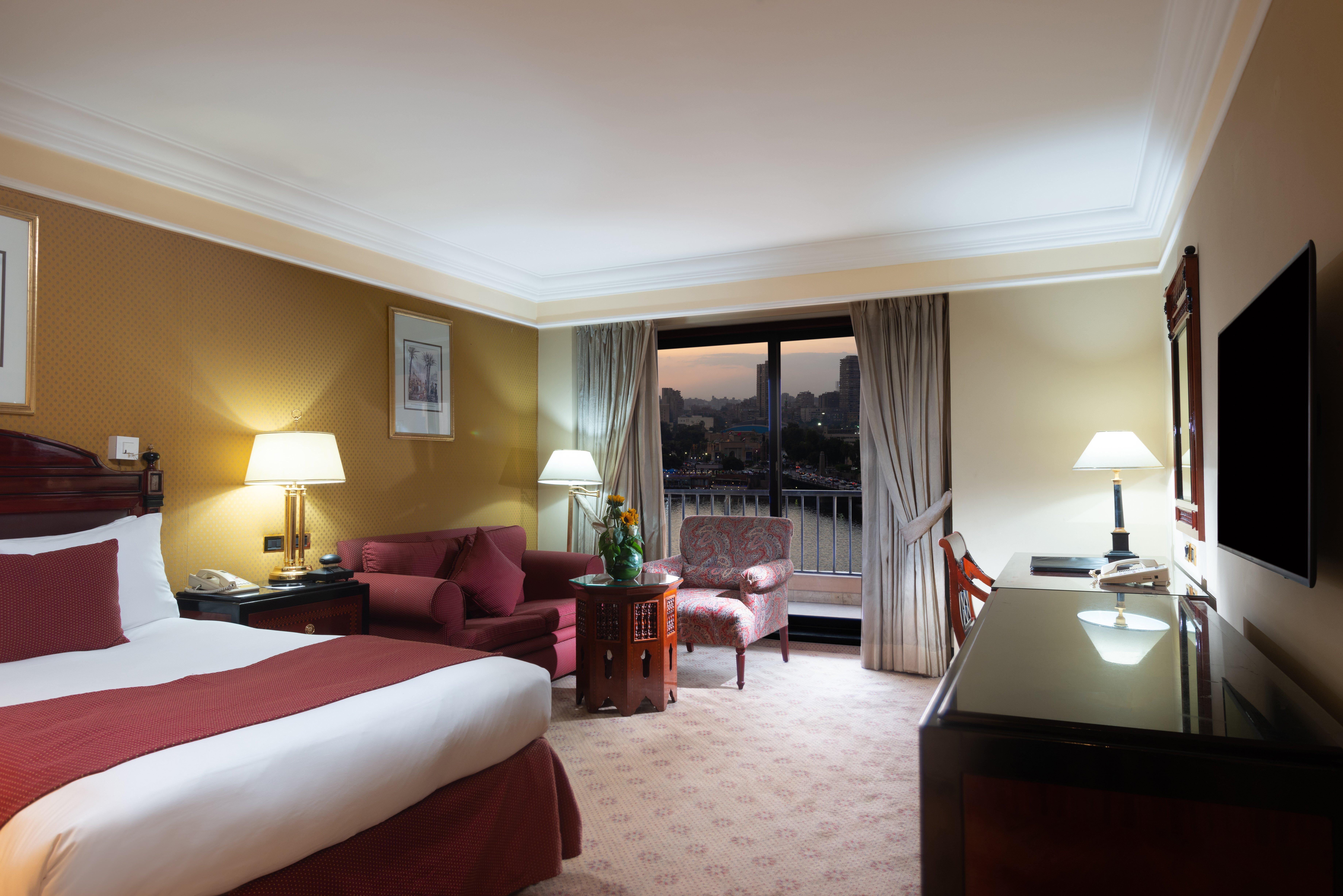 InterContinental Cairo Semiramis, an IHG Hotel Esterno foto A room at the Hilton London Heathrow