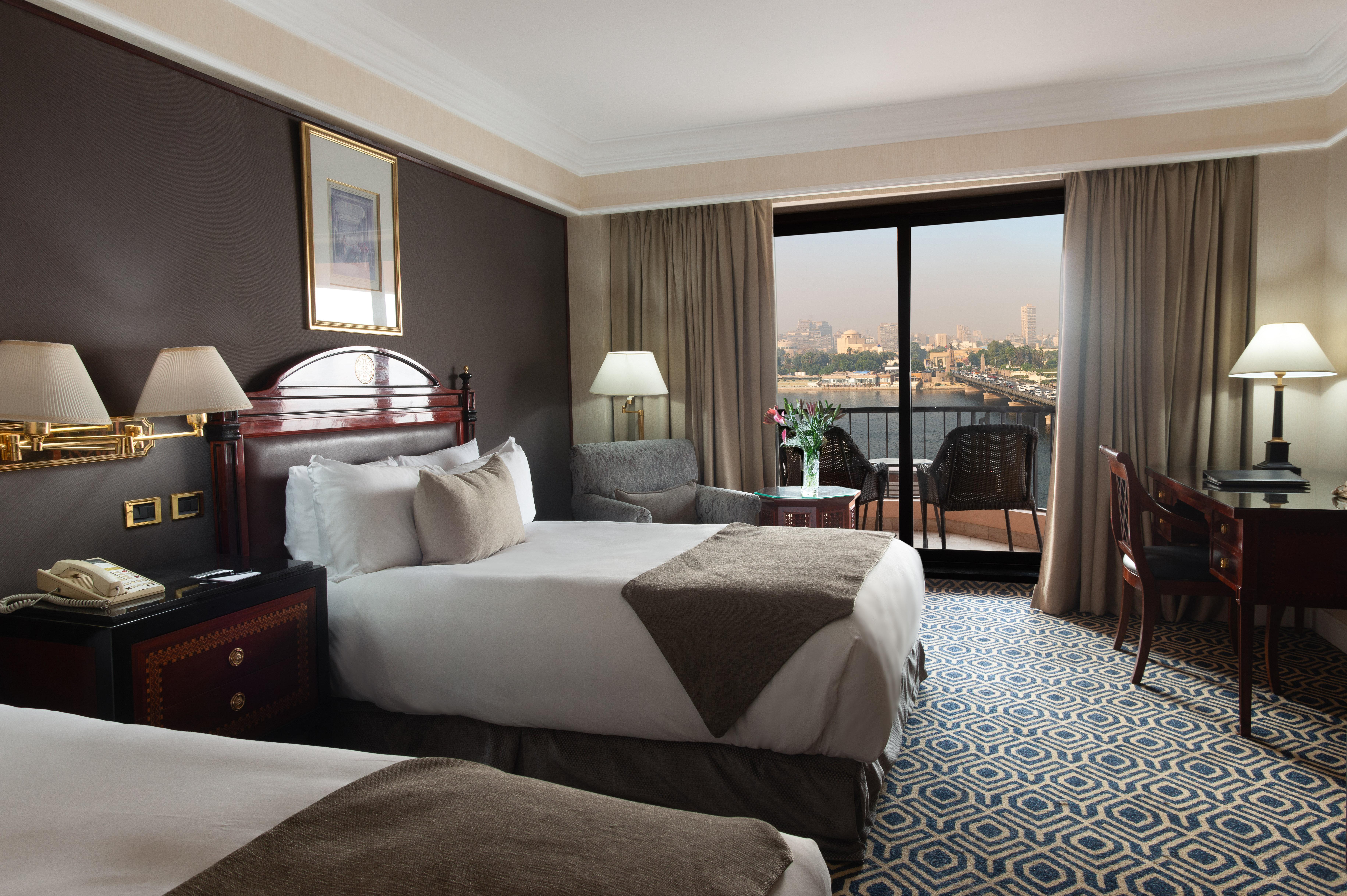 InterContinental Cairo Semiramis, an IHG Hotel Esterno foto A room at the Four Seasons Hotel, Cairo